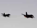 Самолет F-16 ВВС Израиля обстрелял сегодня неопознанный предмет, - предположительно, сброшенный другим воздушным транспортом баллон, - в воздушном пространстве над испытательным ядерным реактором в Димоне