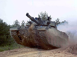 Масса танка Challenger 2, находящегося сейчас на вооружении британской армии, составляет 62,5 тонн. Он оснащен дизельным двигателем V12 мощностью 1200 л.с.