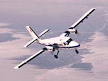 Легкий двухмоторный самолет Twin Otter с шестью членами экипажа на борту выполнял патрульный полет и внезапно пропал с экранов радаров. Один из находившихся на борту солдат выжил и сейчас госпитализирован