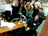 Руководство Владивостокской таможни проводит проверку по факту размещения в Сети ролика о сомнительных развлечениях сотрудников ведомства