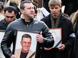 Были убиты 60-летний Владимир Слизаев по кличке Хан, его родная дочь Яна, зять Эдуард Долгов, приемный сын Артур, домработница и любовница Наталья Давыдян, водитель Вячеслав Харламов, собаковод Сергей Шендрик и няня внуков Любовь Заикина