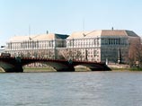  ,  MI6   MI5,         -