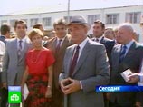 Западная пресса поздравила Горбачева: "великий неудачник" подарил демократию, растерял страну и нелюбим народом