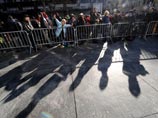 Россиянин впервые приехал в Нью-Йорк и провел сутки в очереди