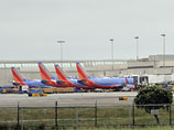     Boeing 737-300   Southwest Airlines    -   