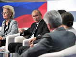 Что касается других чисто политических заявлений, то они касались обновления партии власти. Путин обещает, что ее состав изменится на 50%