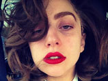 Lady Gaga   -    