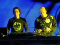 Зрителей прерванного рейдом ФСКН концерта Infected Mushroom пустят в субботу бесплатно Зрителей прерванного рейдом ФСКН концерта Infected Mushroom пустят в субботу бесплатно