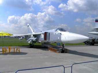 Су-24М на МАКС-2005. Фото Павла Аксенова, Лента.Ру