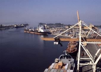 Морской порт Санкт-Петербурга, фото с официального сайта