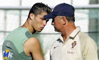  ,    ristiano-ronaldo.org