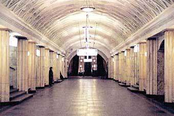 Станция метро "Театральная". Фото с сайта: www.metro.ru
