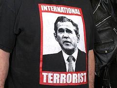 Фото с сайта internationalterrorist.com Фото с сайта internationalterrorist.com