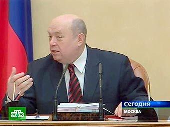Председатель правительства Михаил Фрадков. Кадр телеканала НТВ