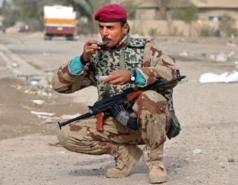 Иракский солдат. Фото Reuters