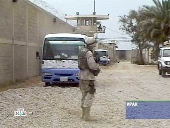 Тюрьма Абу-Грейб в Ираке. Кадр телеканала НТВ, архив