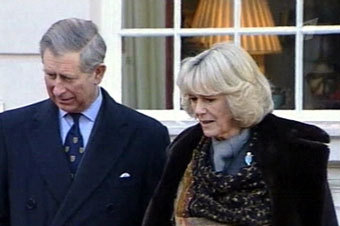 Принц Чарльз и его жена Камилла Паркер-Боулз, кадр Первого телеканала, архив