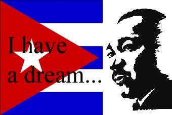 Цитата и портрет Мартина Лютера Кинга на фоне флага Кубы, коллаж Лента.Ру