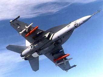 Boeing F/A-18E/F Super Hornet. Фото с сайта www.flug-revue.rotor.com