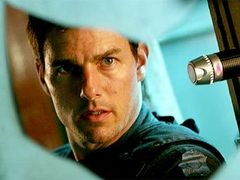 Том Круз. Фото с сайта imdb.com Том Круз. Фото с сайта imdb.com