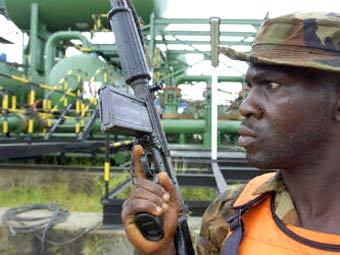 Боевик из "Движения за освобождение дельты Нигера", фото AFP