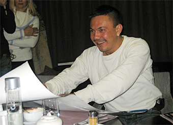    .  kostyatszyu.com
