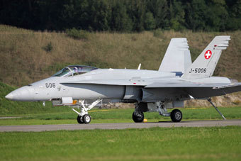 F/A-18C  .    www.miam-globs.ch