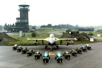  F-16   .    voodoo.cz