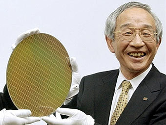   Toshiba     NAND -.  AFP