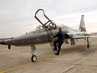 T-38C Talon.   : www.randolph.af.mil