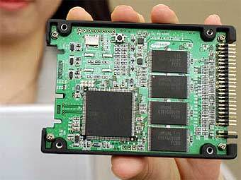 SSD-.    tomshardware.com