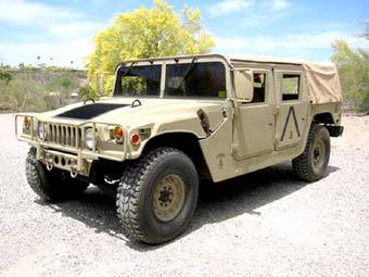  HMMWV.    armytrucks.org