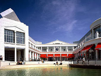   Bluewater.    greenwichmeantime.com
