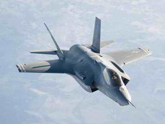  F-35.   
