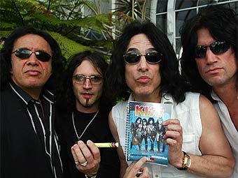  Kiss.    kissonline.com