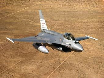  F-16.    globalaircraft.org