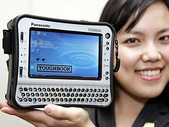 "Toughbook"   Intel Atom.  AFP