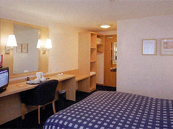    Travelodge.    hotelneardome.co.uk