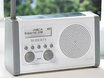 SolarDAB.    robertsradio.co.uk 