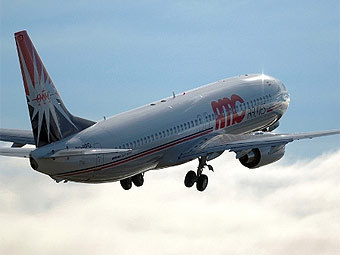 Boeing 737-800.    boeing-me.com