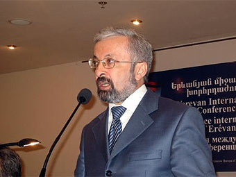  .    unesco.ru