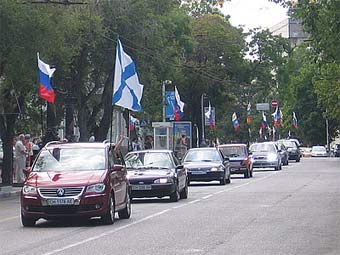   .    2000.net.ua