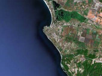  .   Google Maps