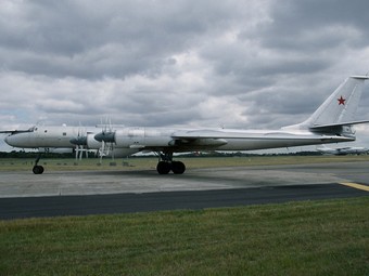 -142.    airliners.net