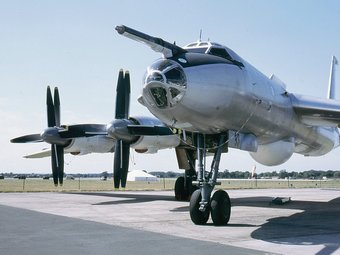 -142.    airliners.net