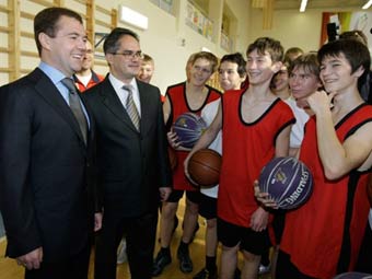      .   ©AFP