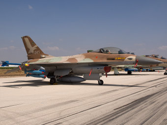 F-16A Fighting Falcon  .    cavok-aviation-photos.net