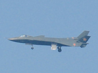 J-20. Фото с сайта club.mil.news.sina.com.cn