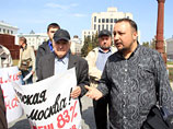 Нуриахметов известен в Татарстане своими взглядами заявлениями. В частности, он призывал к сносу православных храмов в Казани как "символов оккупации", участвовал в митингах националистов с лозунгами "Татарстан - не Россия", "Русские! Рязань Вас ждет!"
