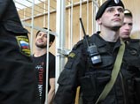 В настоящее время формулировка обвинения грозит Мирзаеву тюрьмой на срок до 15 лет, тогда как по второй максимальное наказание - два года. Если суд вынесет соответствующий вердикт, Мирзаева выпустят из-под стражи в день оглашения приговора. А это может бы